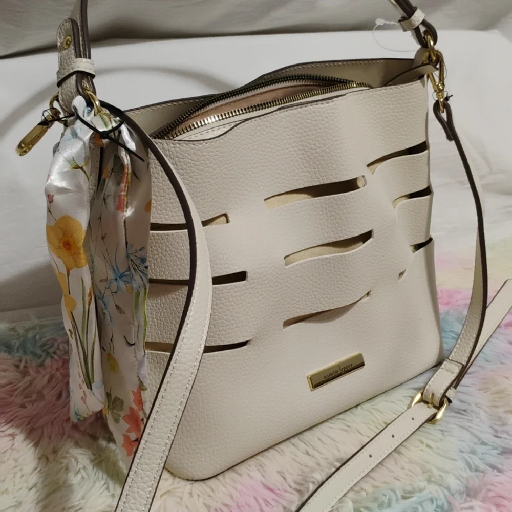 (#38) SALE! Nanette Lepore Frankie Cutout Bucket Bag W Scarf & Detachable Strap - Picture 3 of 10